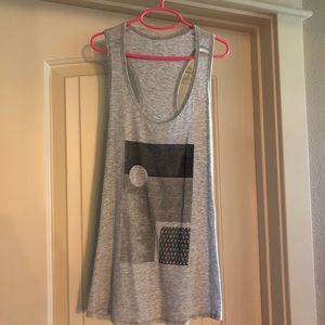 Lululemon tank top, size 4, like new!